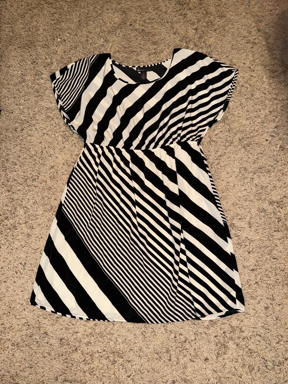 Lane Bryant Black and White Diagonal Stripe Top